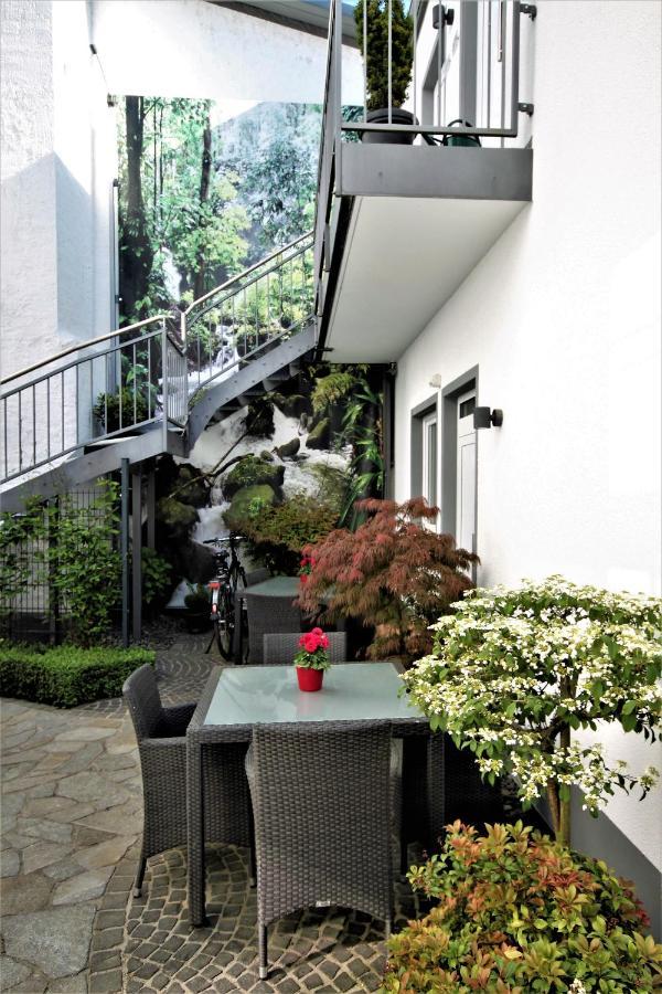 Feriendomizil Am Lindenplatz Hotel Bullay Exterior foto